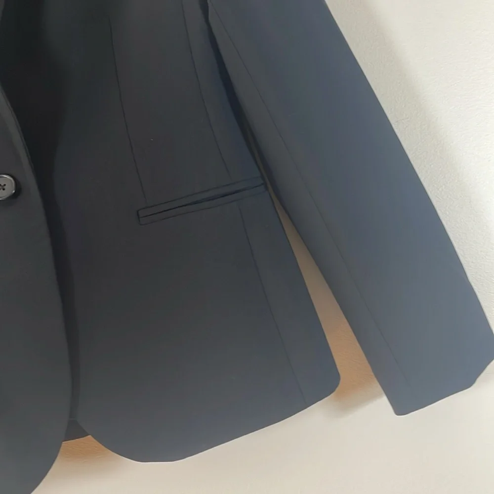 J CREW SINGLE BUTTON ITALIAN WOOL BI STRETCH BLAZER 8